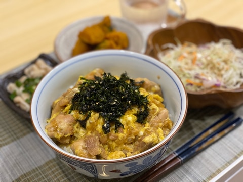 【簡単レシピ】お店より美味しい親子丼